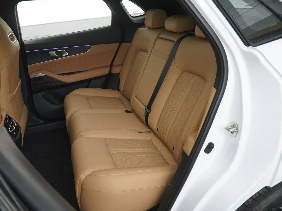 Changan UNI-K с пробегом — 2023 год. Фото: #8