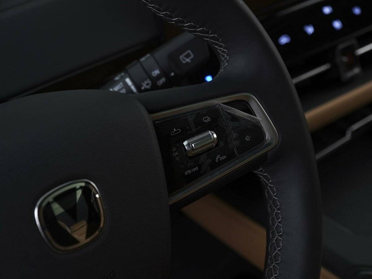 Changan UNI-K с пробегом — 2023 год. Фото: #13