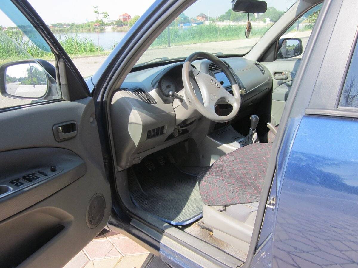 Chery Tiggo (T11) с пробегом — 2007 год. Фото: #4