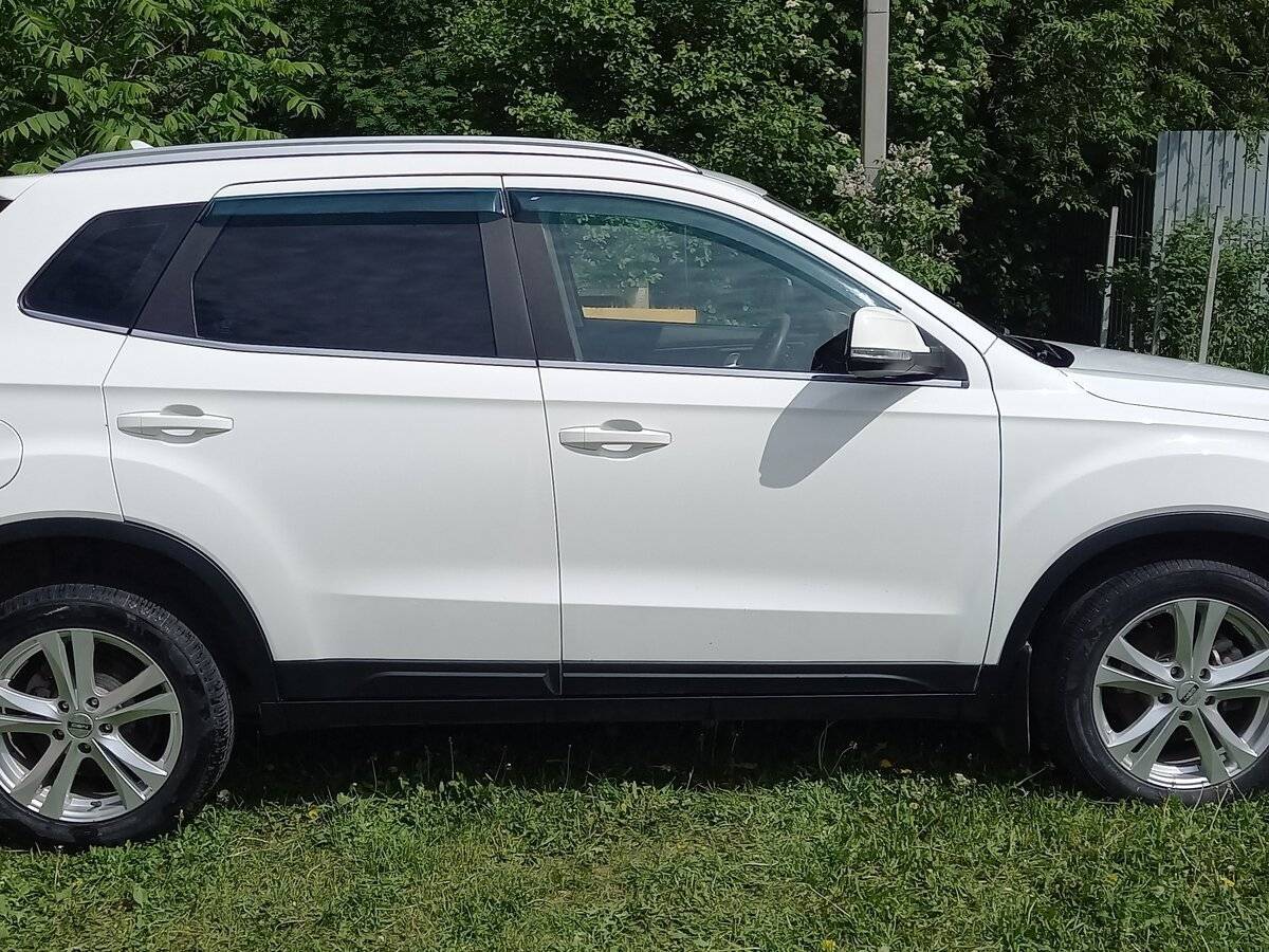 FAW Besturn X40 с пробегом — 2019 год. Фото: #1