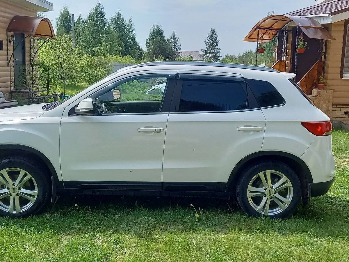 FAW Besturn X40 с пробегом — 2019 год. Фото: #5