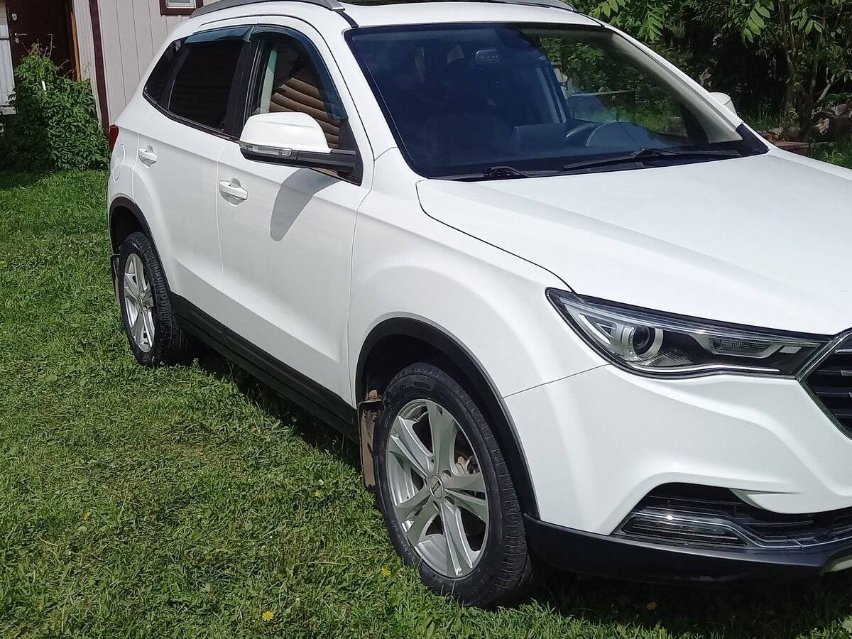 FAW Besturn X40 с пробегом — 2019 год. Фото: #7
