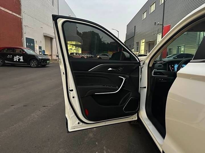 FAW Bestune T77 с пробегом — 2021 год. Фото: #3