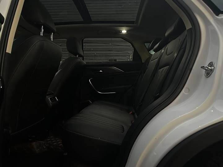 FAW Bestune T77 с пробегом — 2021 год. Фото: #13