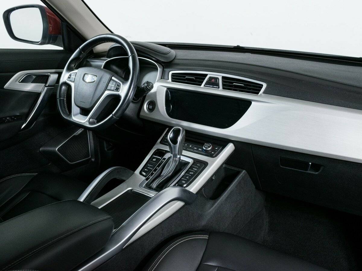 Geely Atlas с пробегом — 2020 год. Фото: #9