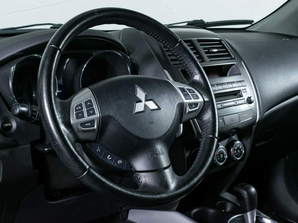 Mitsubishi ASX с пробегом — 2012 год. Фото: #11