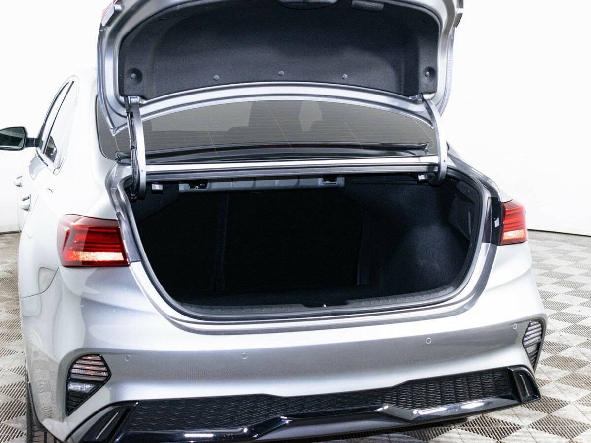 Kia Cerato с пробегом — 2021 год. Фото: #8