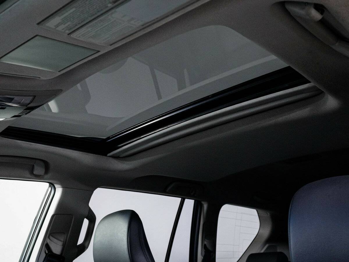 Toyota Land Cruiser Prado с пробегом — 2016 год. Фото: #19