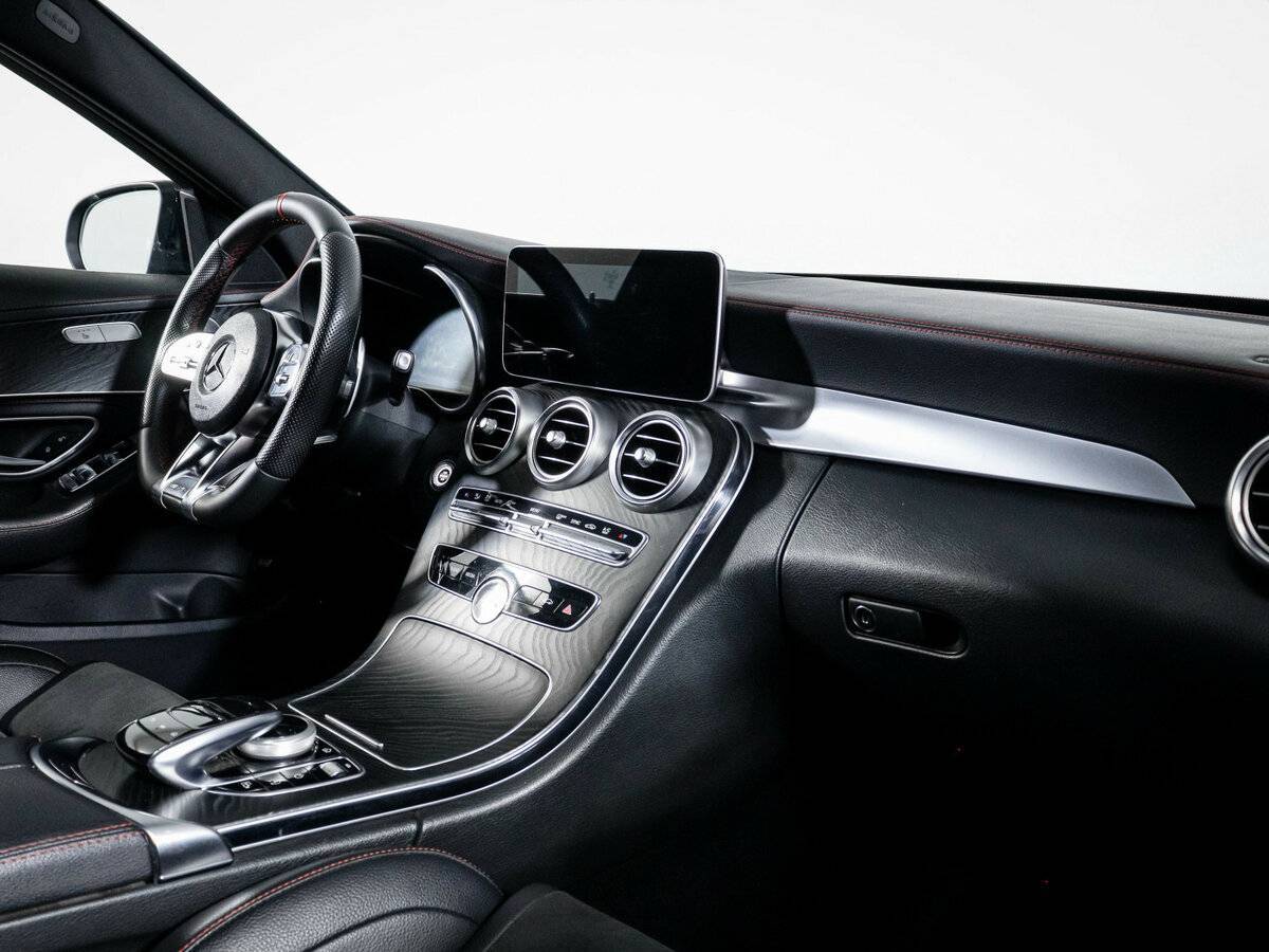 Mercedes-Benz C-Класс AMG с пробегом — 2019 год. Фото: #8