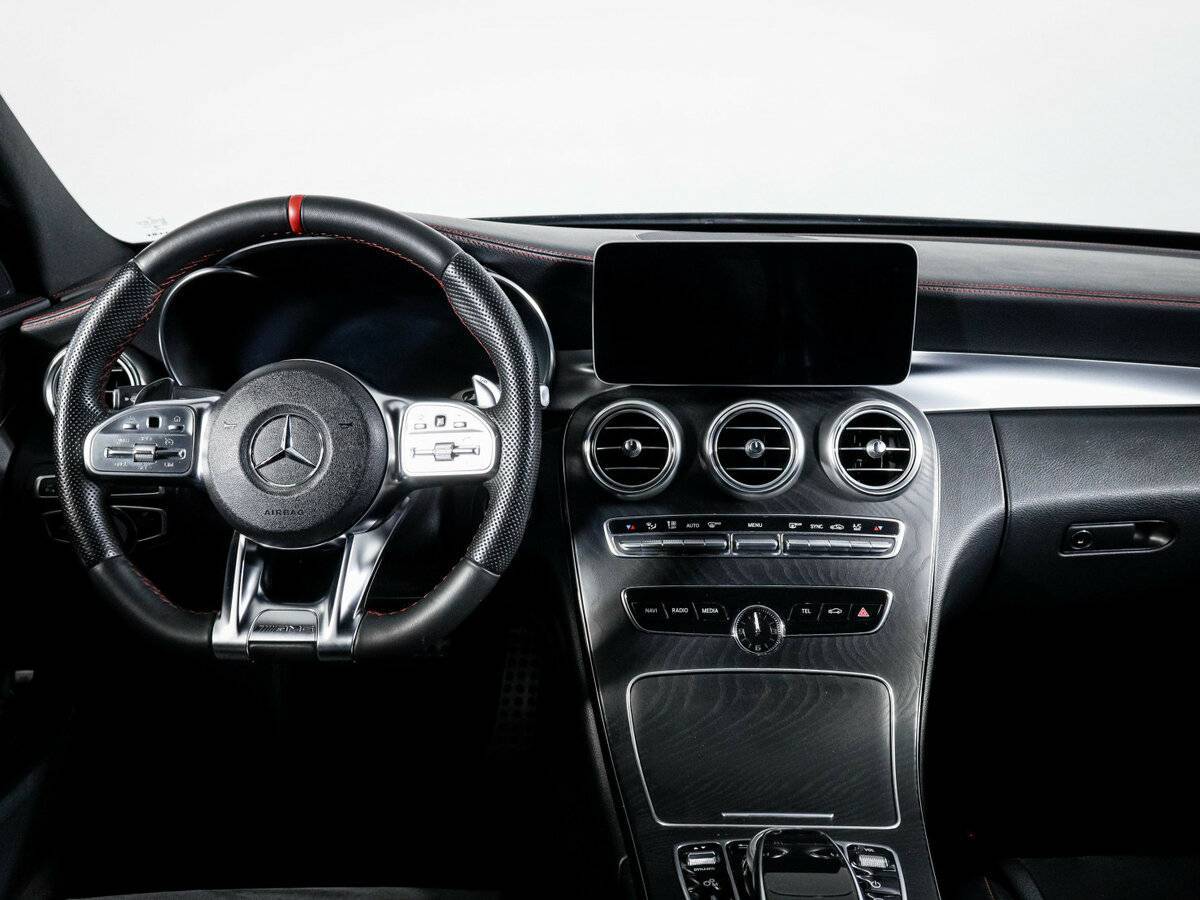 Mercedes-Benz C-Класс AMG с пробегом — 2019 год. Фото: #11