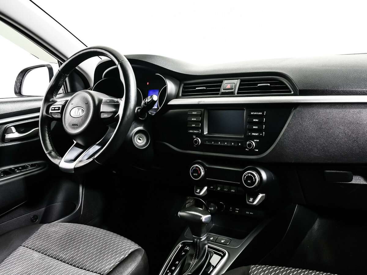 Kia Rio с пробегом — 2019 год. Фото: #7