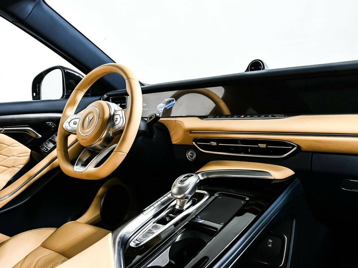 Voyah Free с пробегом — 2023 год. Фото: #8