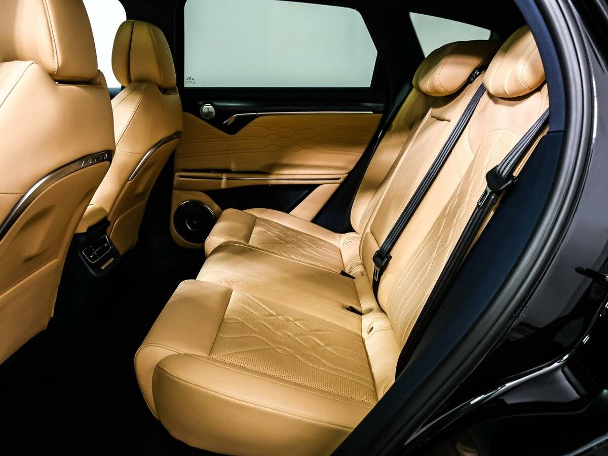 Voyah Free с пробегом — 2023 год. Фото: #11