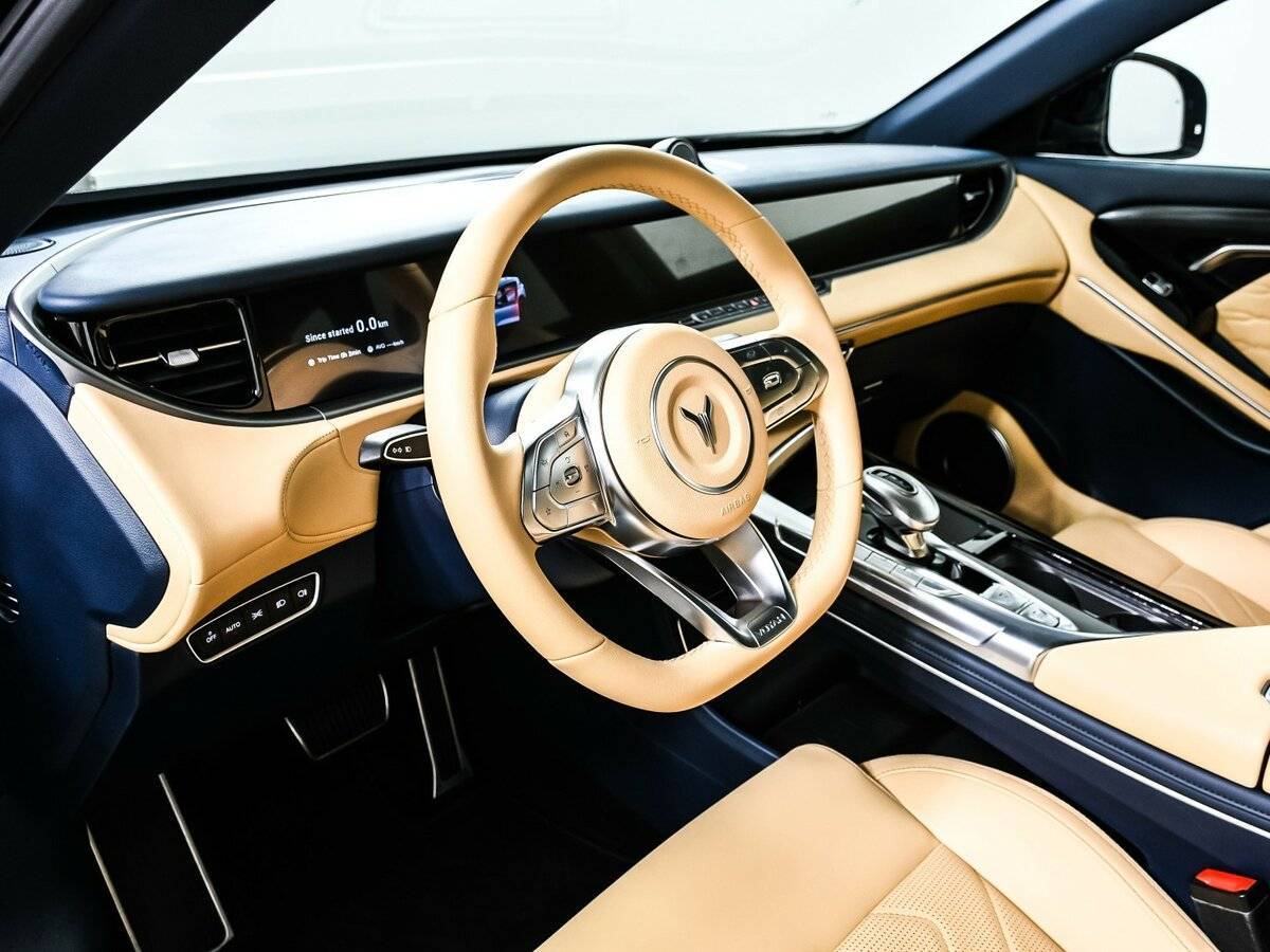 Voyah Free с пробегом — 2023 год. Фото: #12