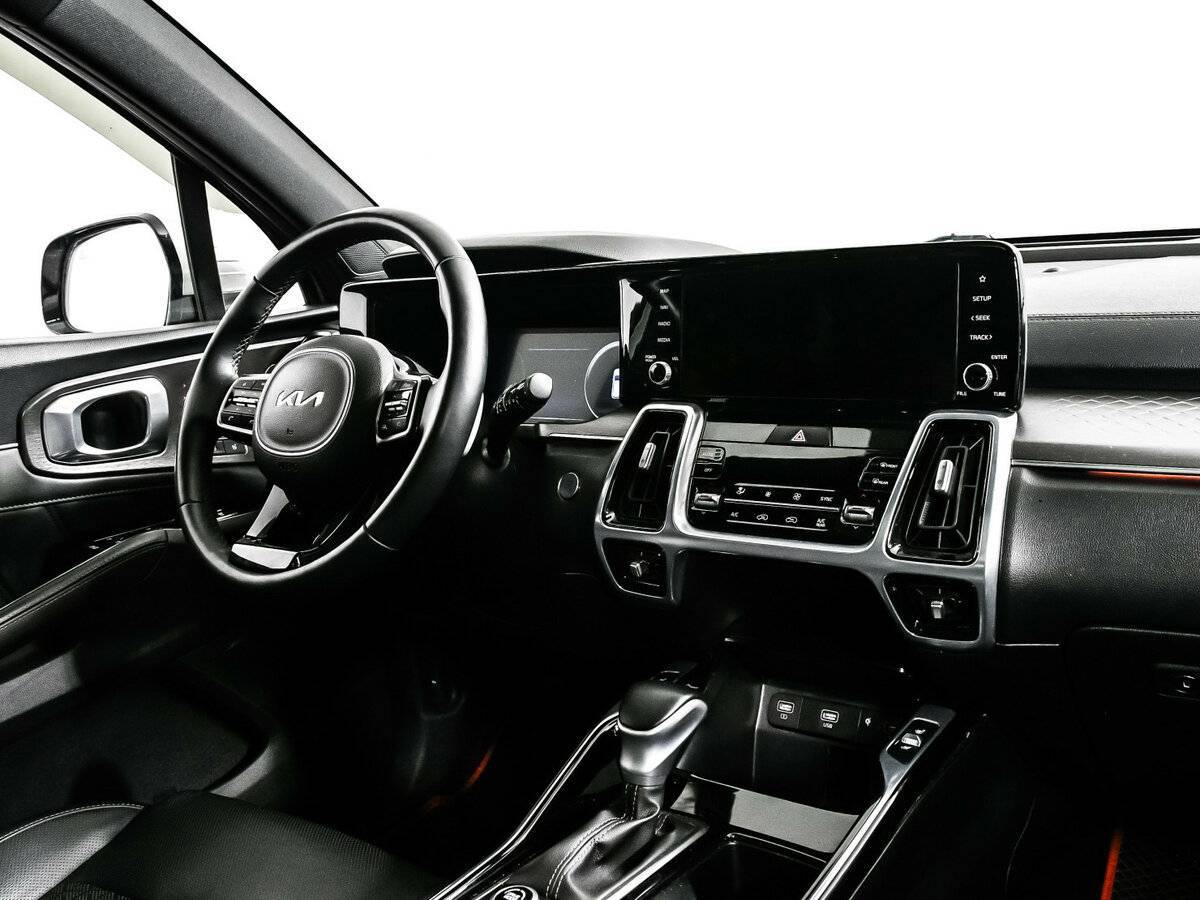 Kia Sorento с пробегом — 2022 год. Фото: #8
