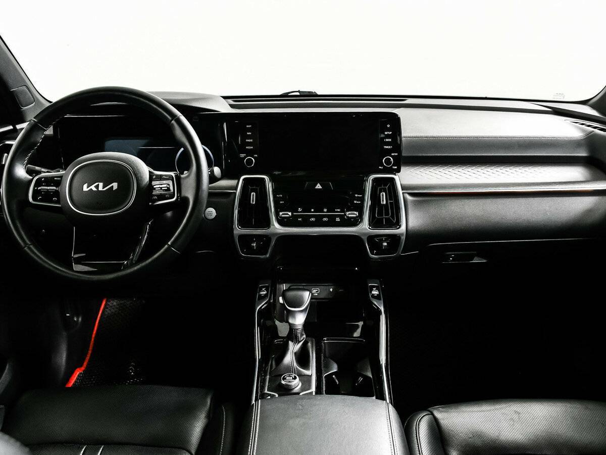Kia Sorento с пробегом — 2022 год. Фото: #10