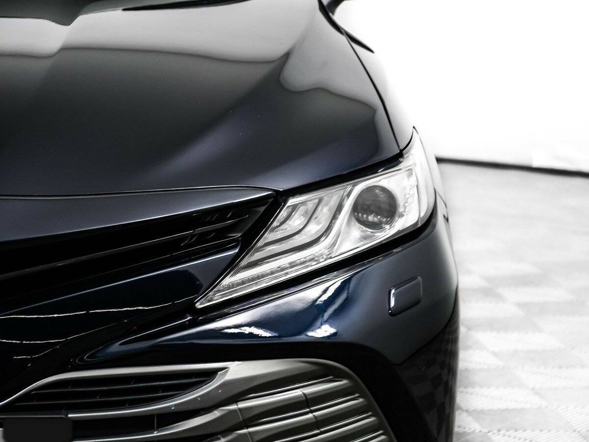 Toyota Camry с пробегом — 2018 год. Фото: #14