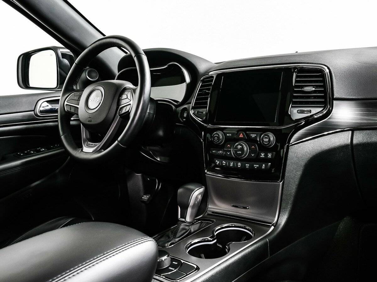 Jeep Grand Cherokee с пробегом — 2021 год. Фото: #8