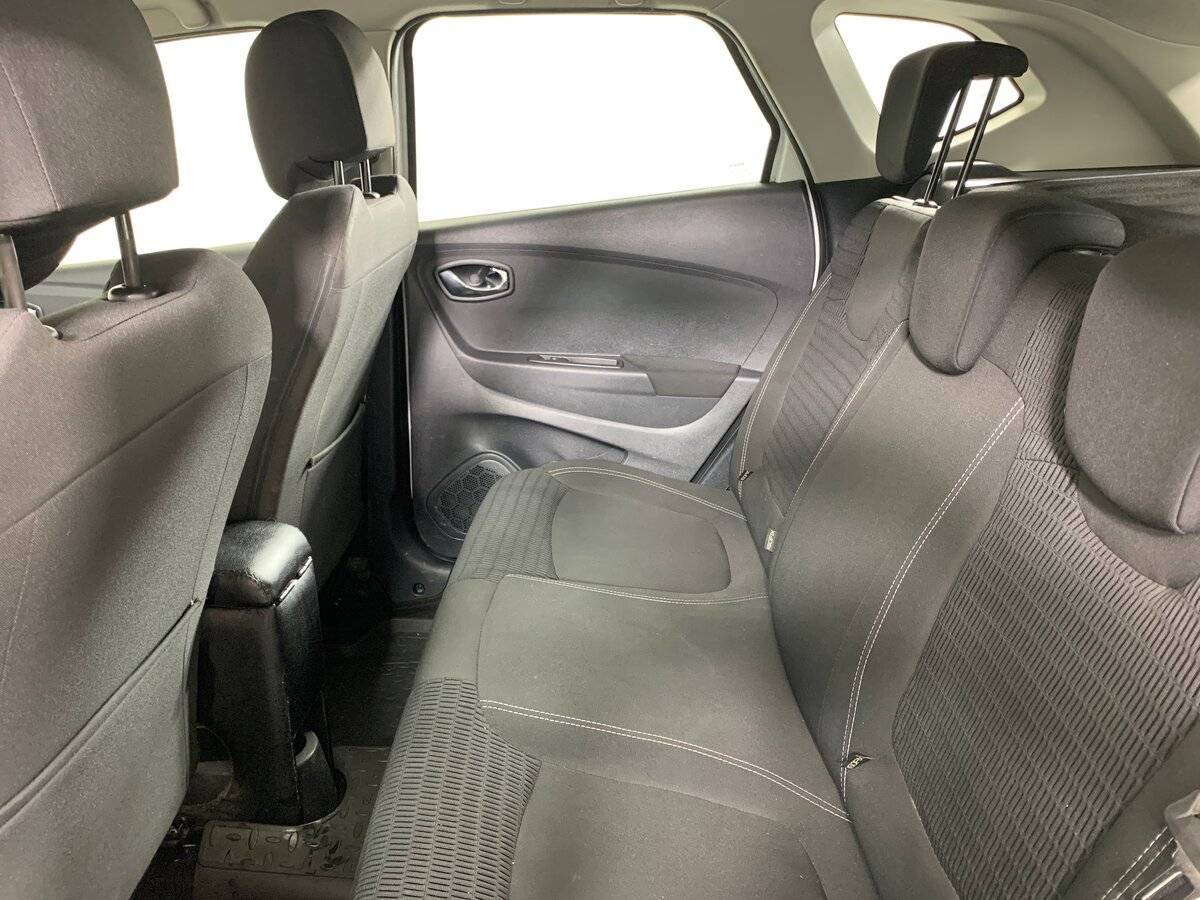 Renault Kaptur с пробегом — 2019 год. Фото: #17