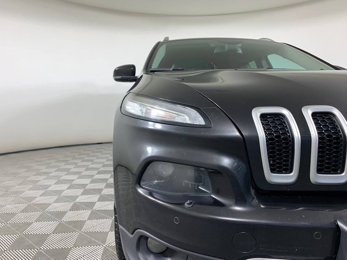 Jeep Cherokee с пробегом — 2014 год. Фото: #9