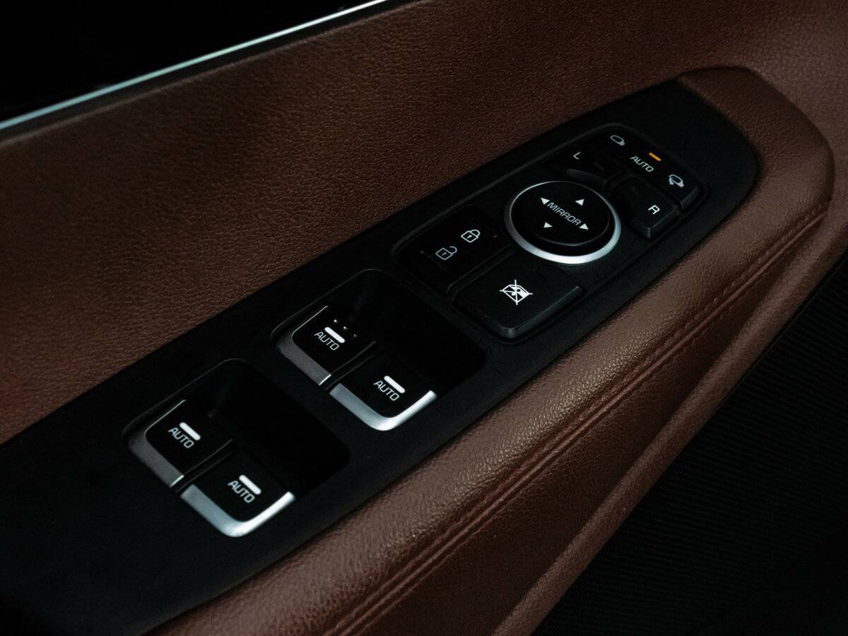 Kia Sorento с пробегом — 2016 год. Фото: #19