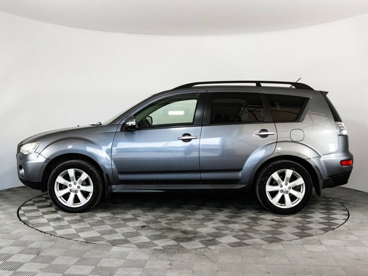 Mitsubishi Outlander с пробегом — 2010 год. Фото: #7