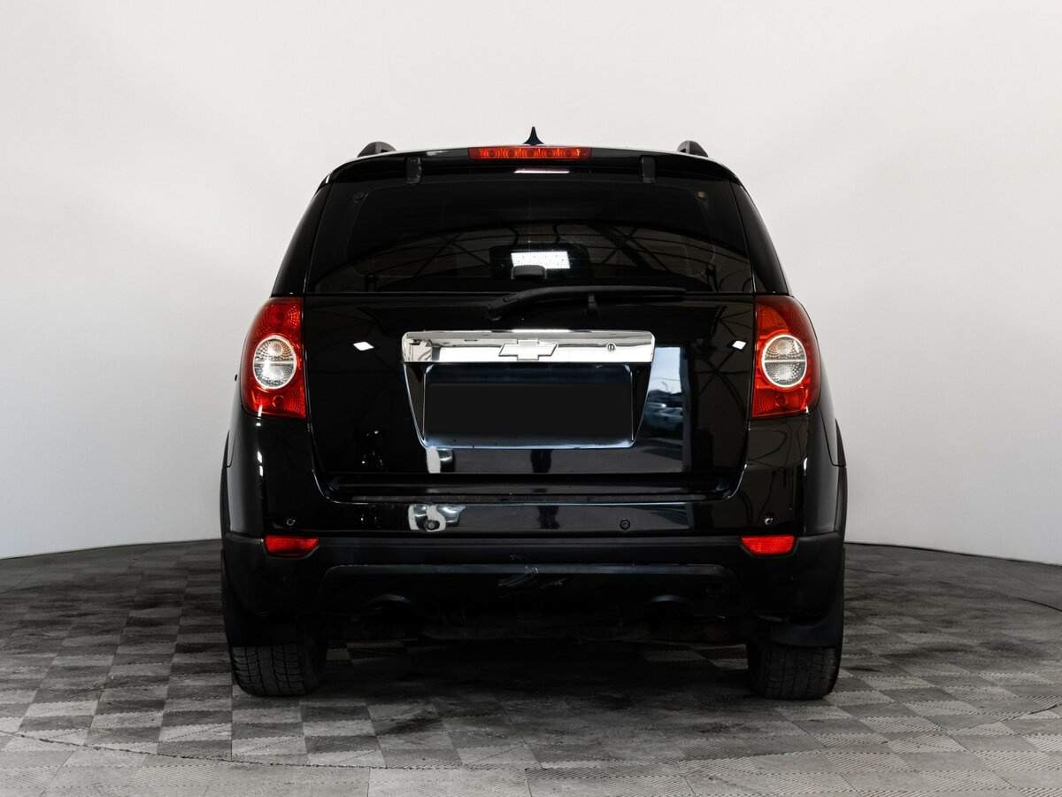 Chevrolet Captiva с пробегом — 2009 год. Фото: #5