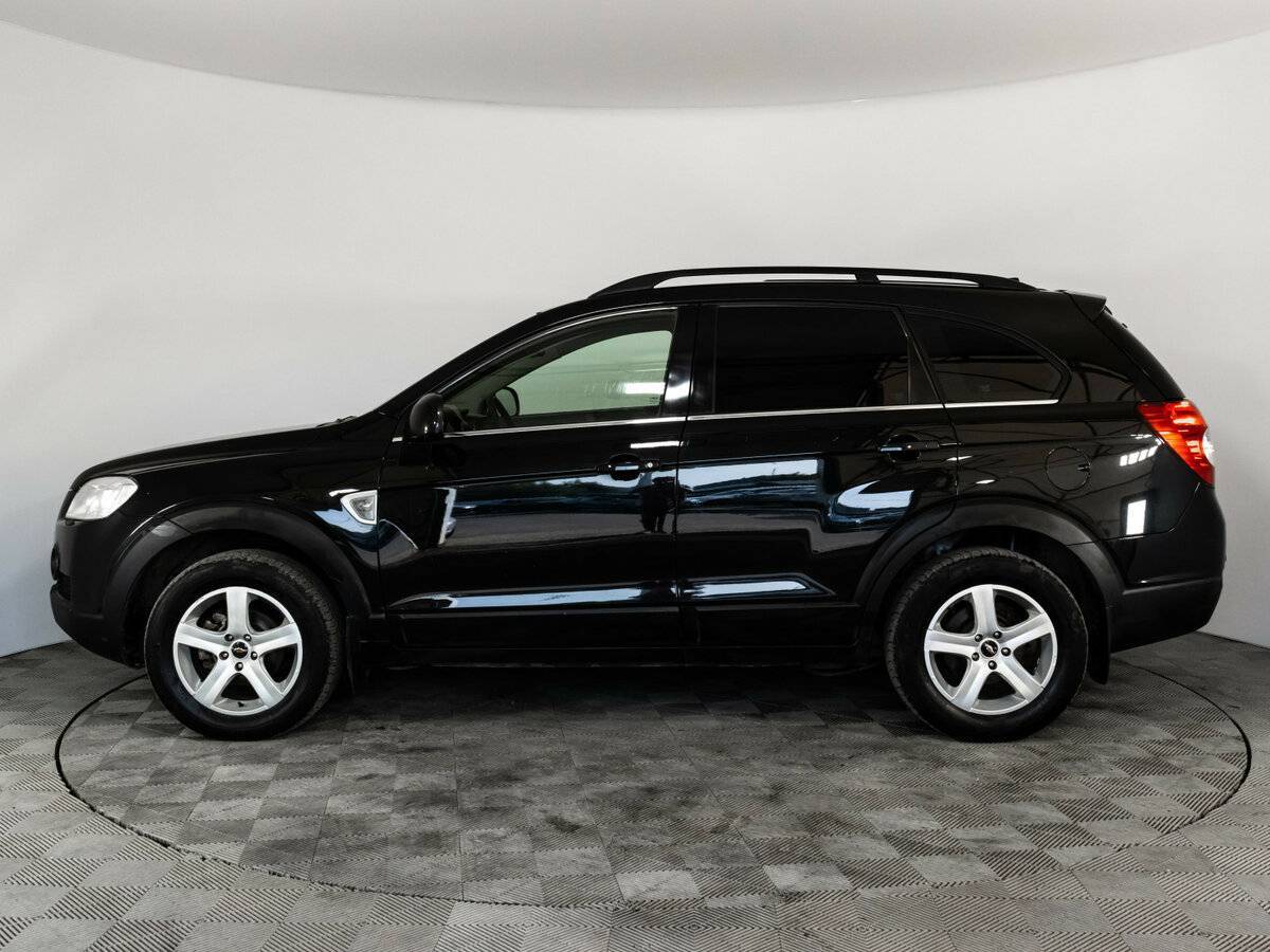 Chevrolet Captiva с пробегом — 2009 год. Фото: #7