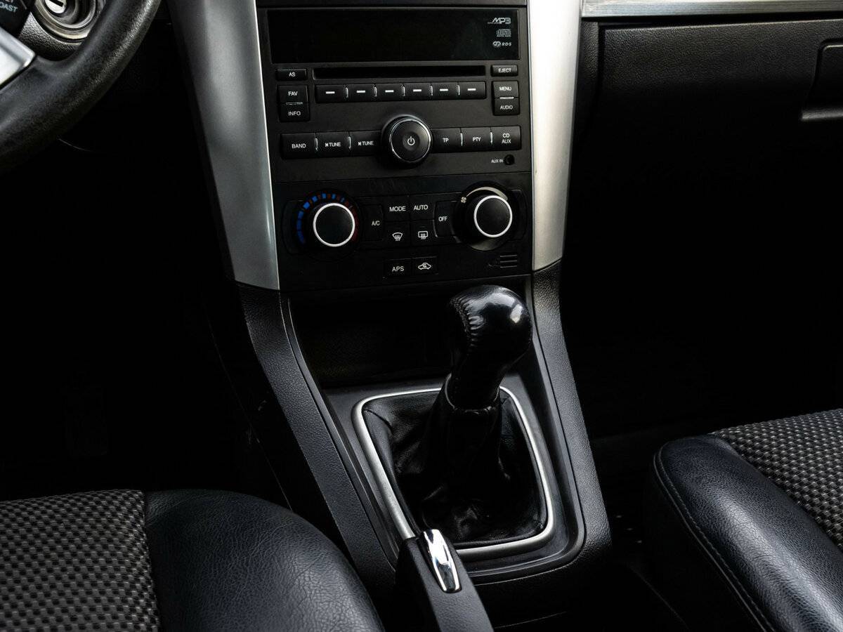 Chevrolet Captiva с пробегом — 2009 год. Фото: #11