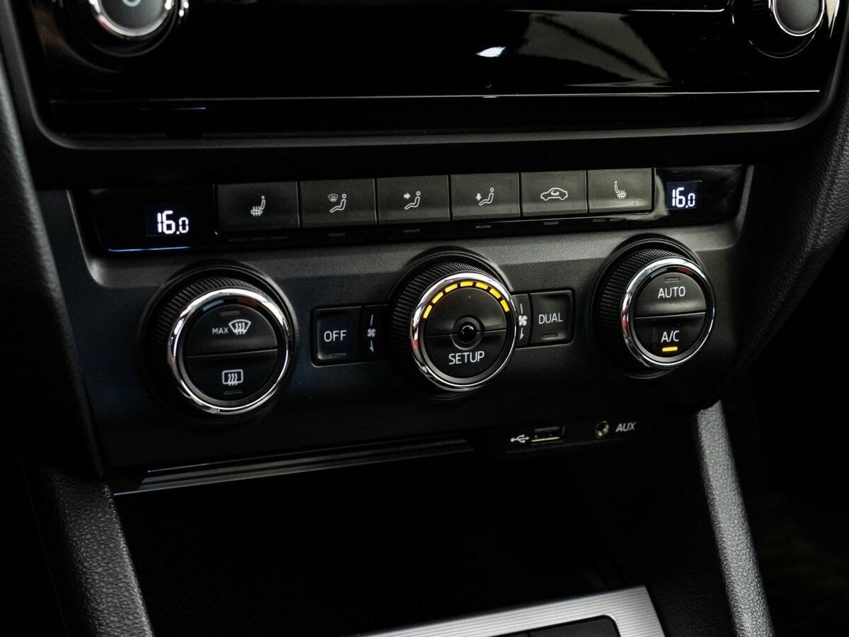 Skoda Octavia с пробегом — 2013 год. Фото: #15