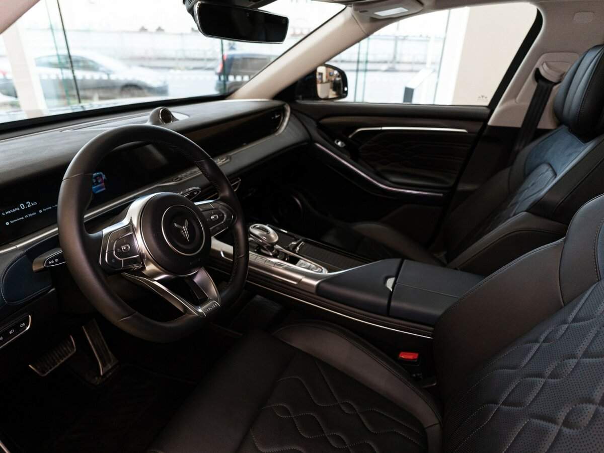 Voyah Free с пробегом — 2023 год. Фото: #12