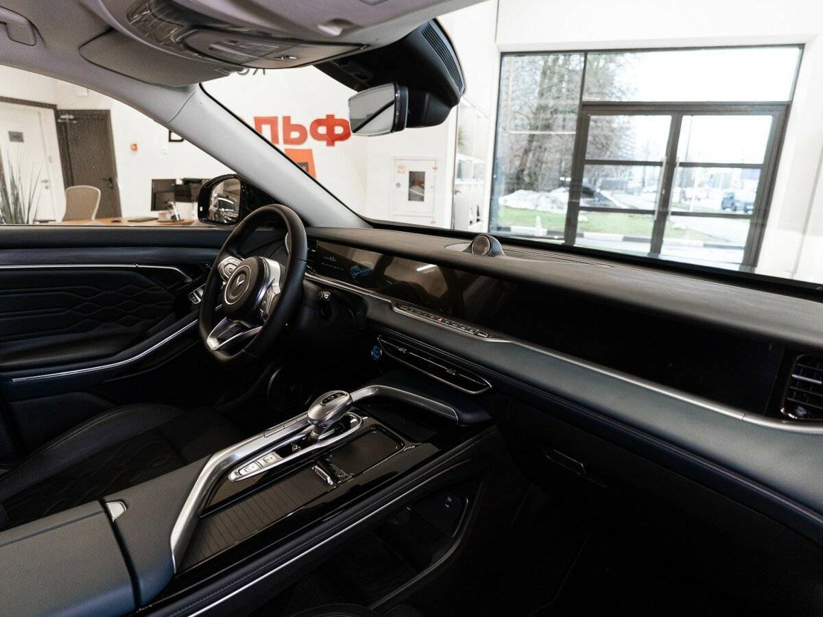 Voyah Free с пробегом — 2023 год. Фото: #13