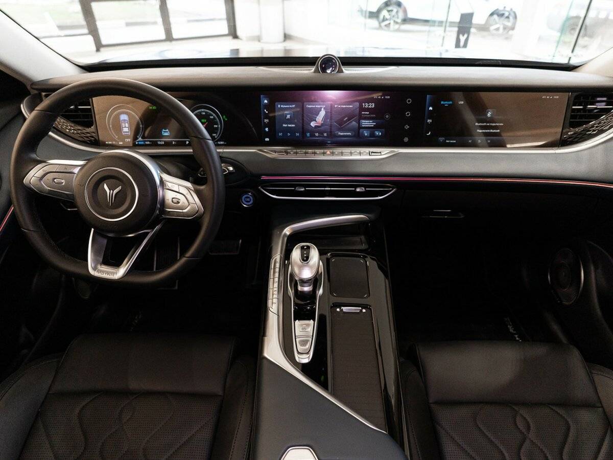 Voyah Free с пробегом — 2023 год. Фото: #14