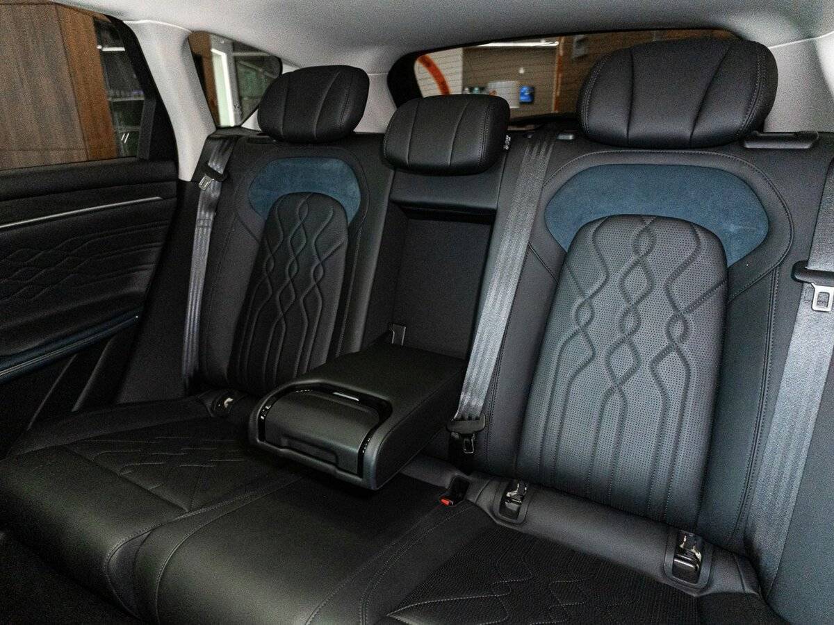 Voyah Free с пробегом — 2023 год. Фото: #15