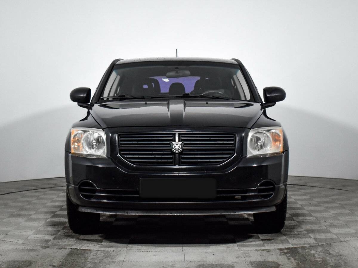 Dodge Caliber с пробегом — 2007 год. Фото: #1