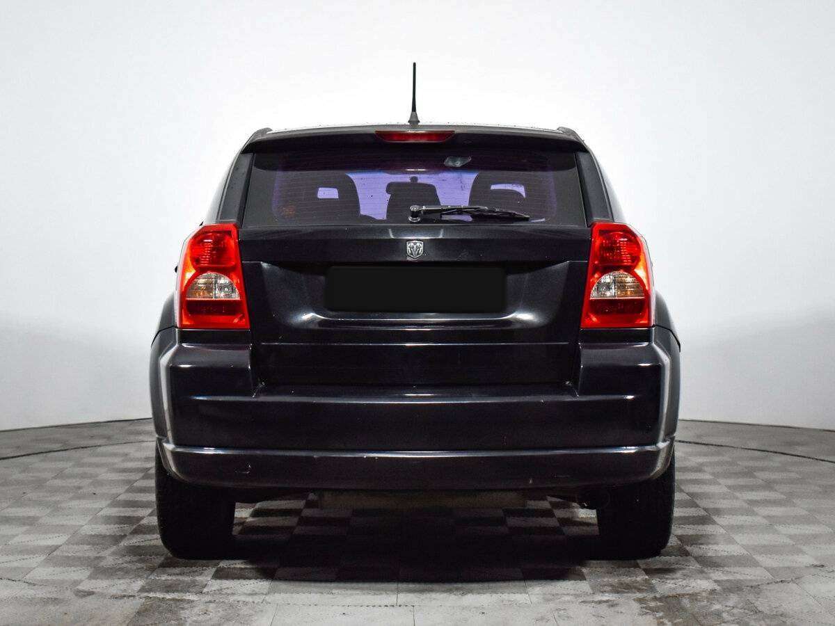 Dodge Caliber с пробегом — 2007 год. Фото: #5