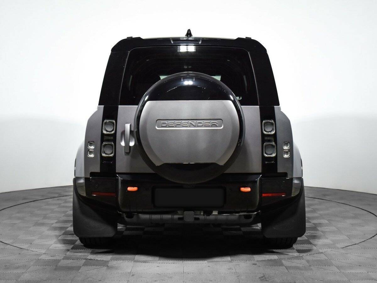 Land Rover Defender с пробегом — 2023 год. Фото: #5