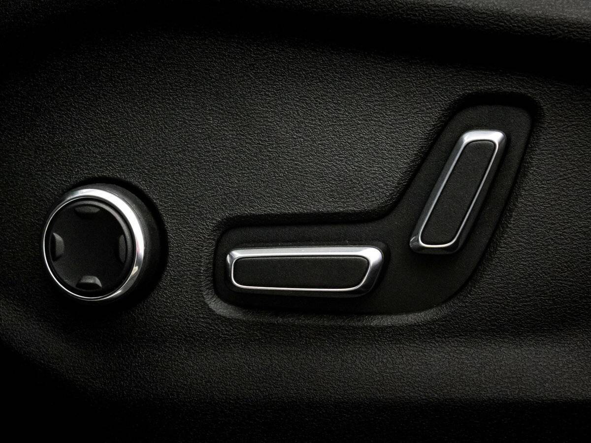 Geely Monjaro с пробегом — 2023 год. Фото: #30