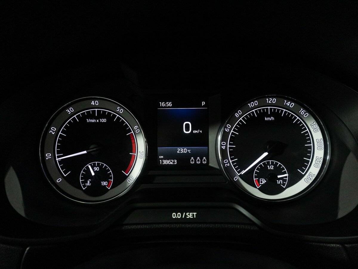 Skoda Octavia с пробегом — 2018 год. Фото: #11