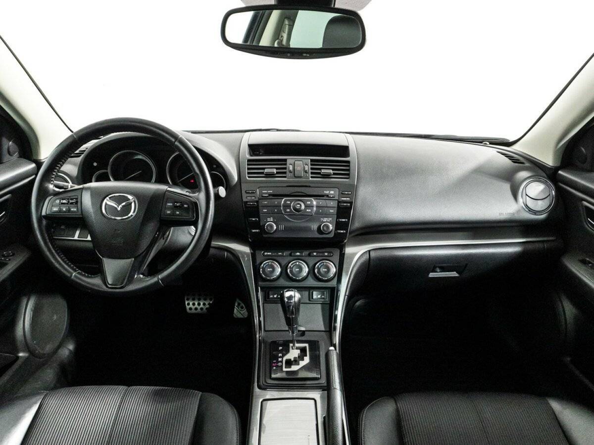 Mazda 6 с пробегом — 2012 год. Фото: #12