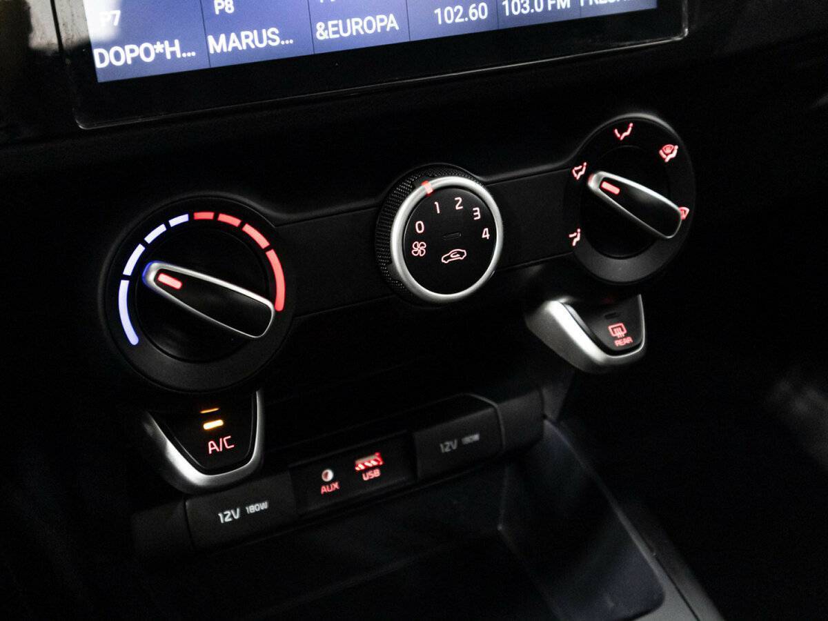 Kia Rio с пробегом — 2018 год. Фото: #17