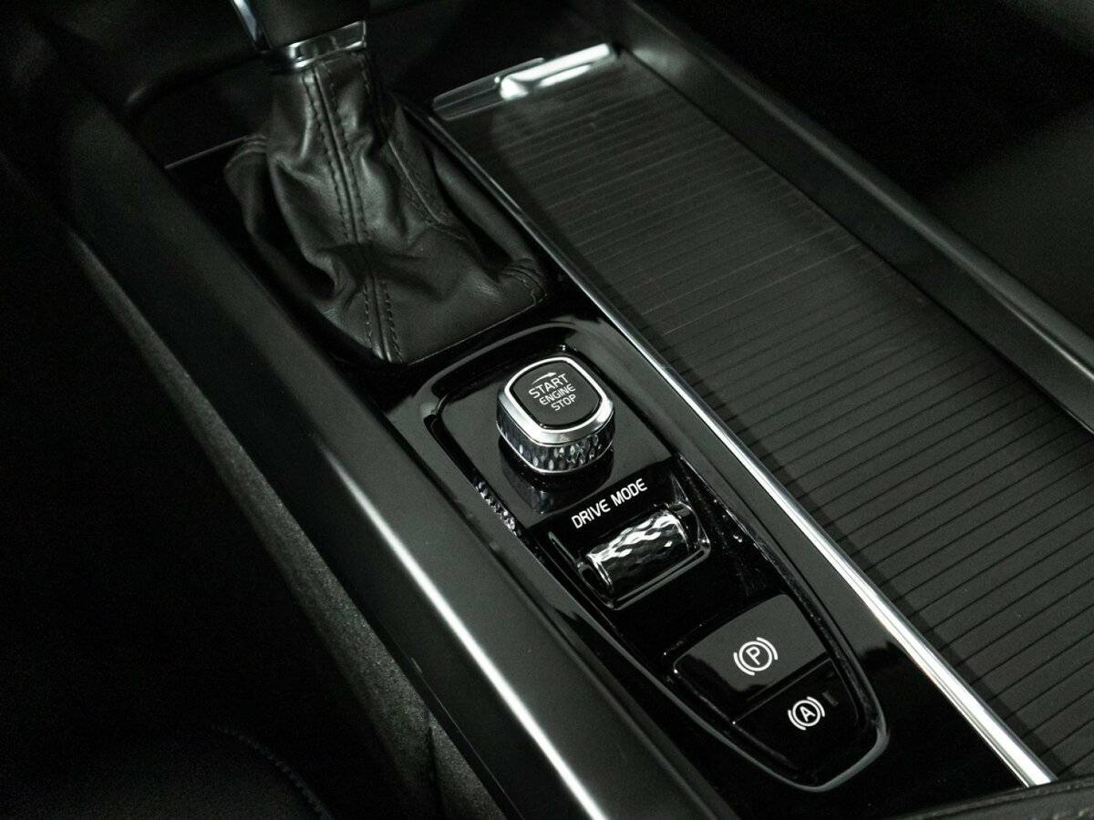 Volvo XC60 с пробегом — 2019 год. Фото: #19