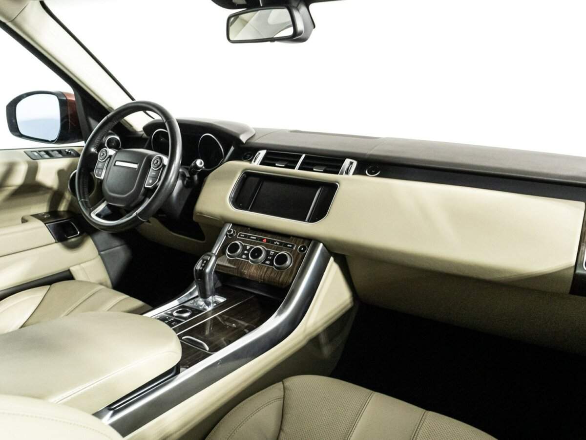 Land Rover Range Rover Sport с пробегом — 2014 год. Фото: #8