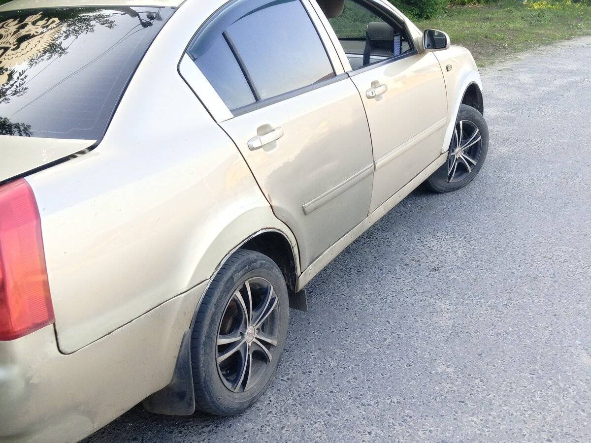 Chery Fora (A21) с пробегом — 2007 год. Фото: #6