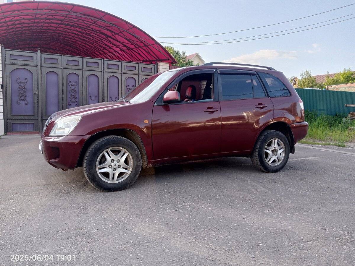 Chery Tiggo (T11) с пробегом — 2008 год. Фото: #6