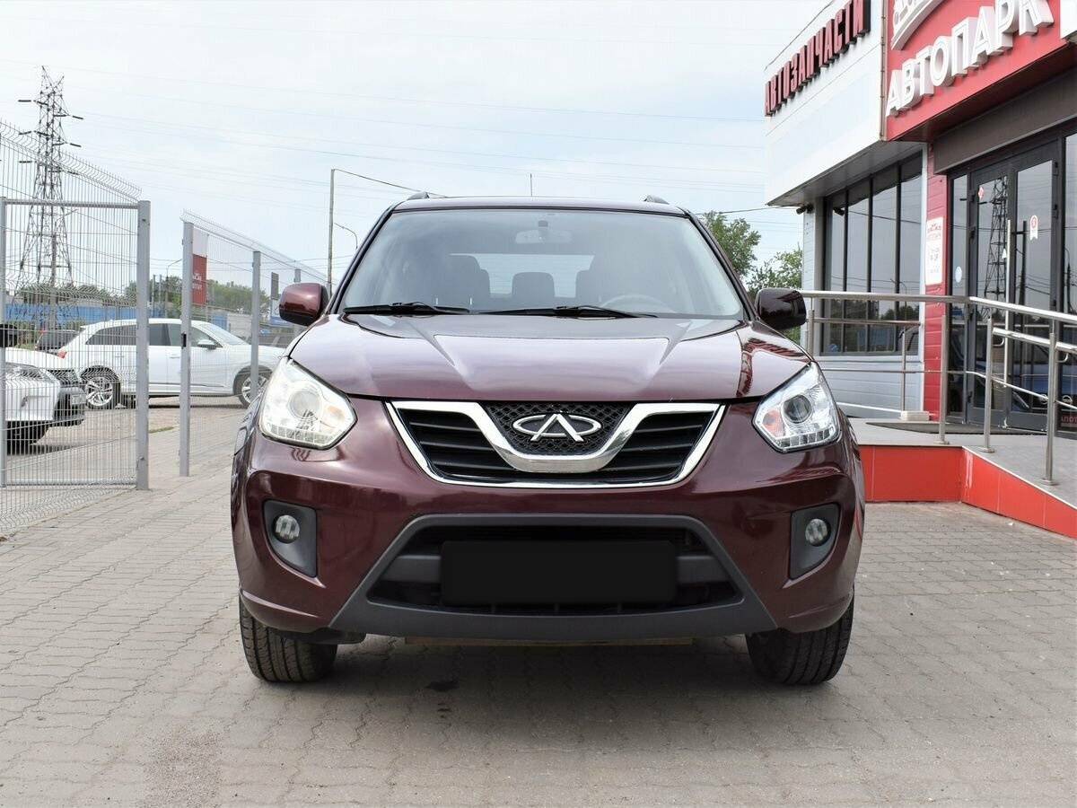 Chery Tiggo (T11) с пробегом — 2015 год. Фото: #1