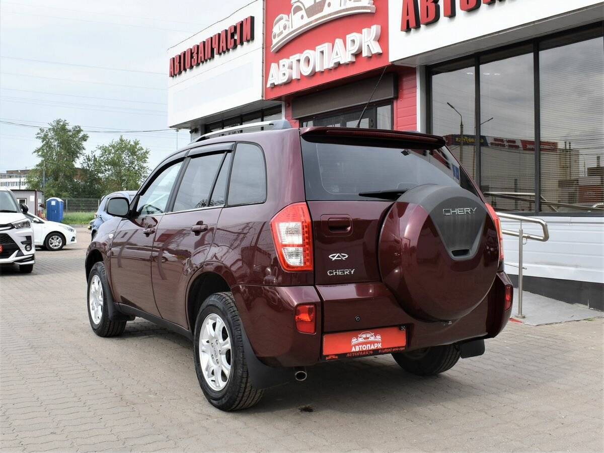 Chery Tiggo (T11) с пробегом — 2015 год. Фото: #5