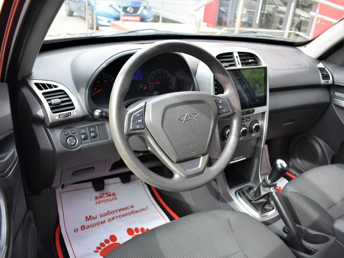 Chery Tiggo (T11) с пробегом — 2015 год. Фото: #7