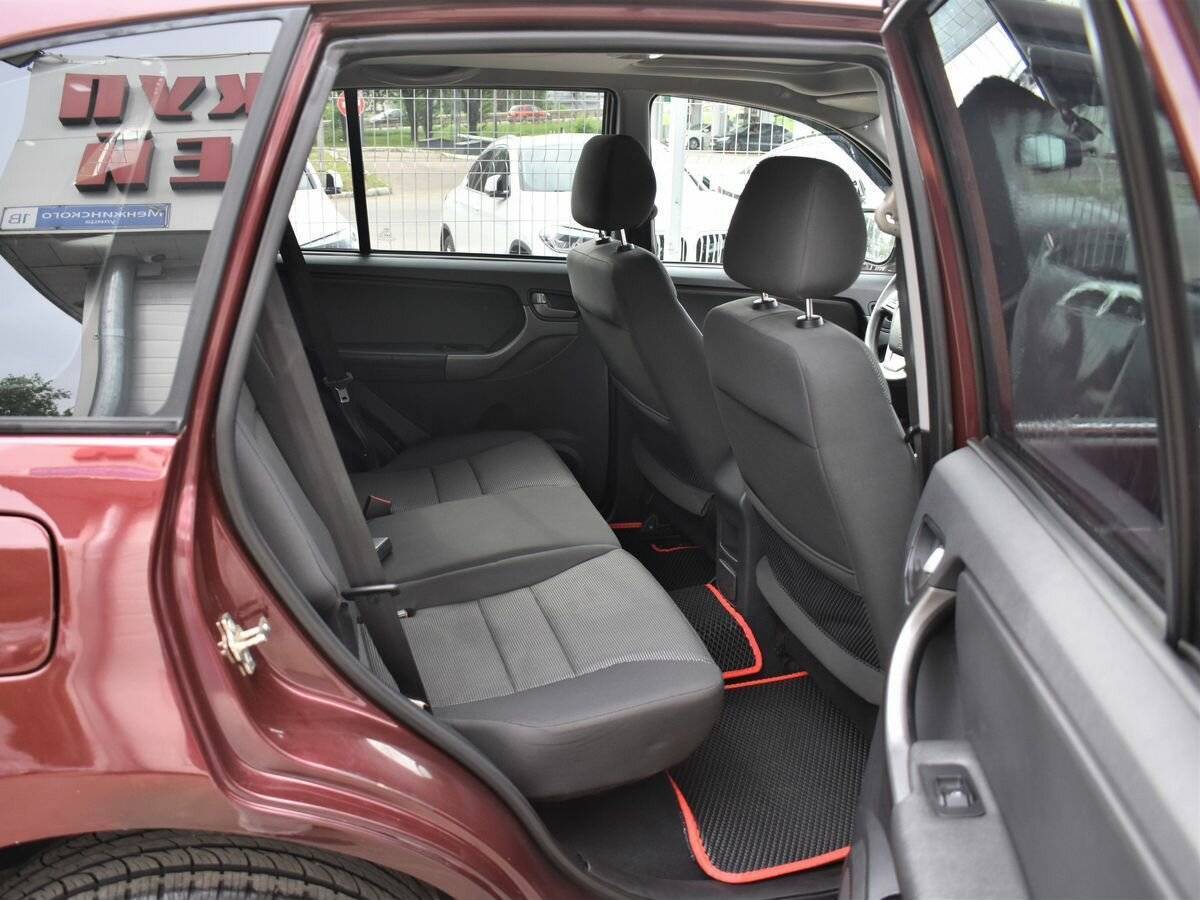 Chery Tiggo (T11) с пробегом — 2015 год. Фото: #11