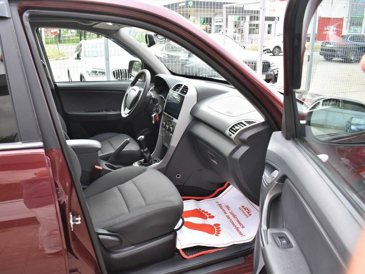 Chery Tiggo (T11) с пробегом — 2015 год. Фото: #12